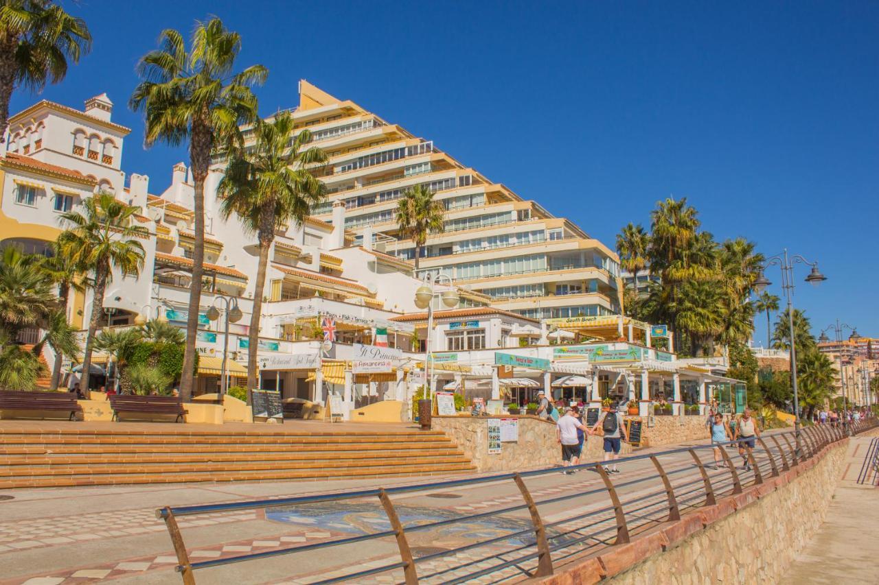 Aloha Playa Apartment With Ocean Views And Pools Benalmádena Zewnętrze zdjęcie